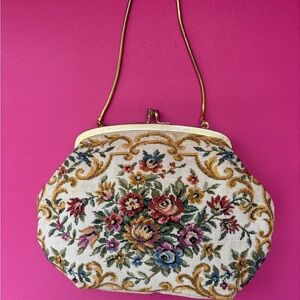 Floral Tapestry Handbag
